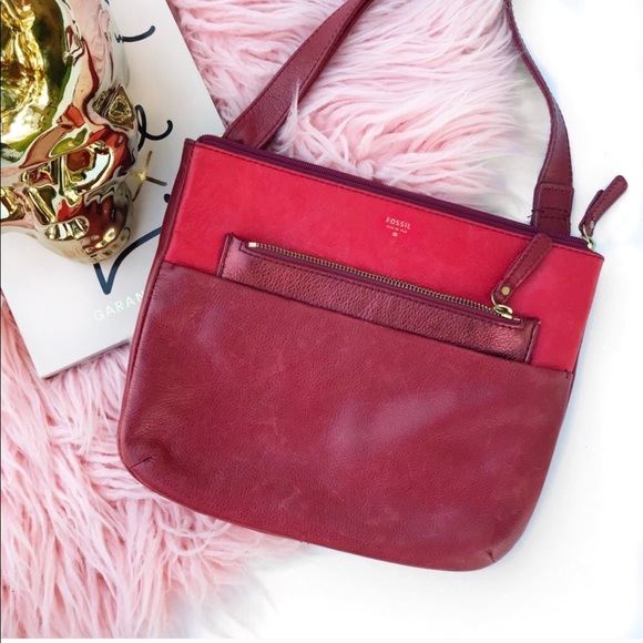 Fossil red color block adjustable crossbody bag - Picture 5 of 5